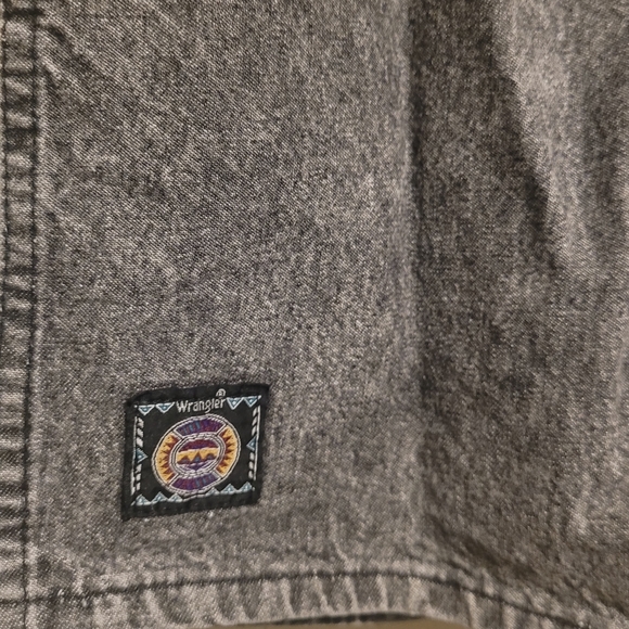 Kid's vintage acid wash shorts - Picture 2 of 4